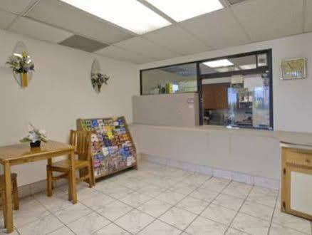 Americas Best Value Inn Corona Exterior foto